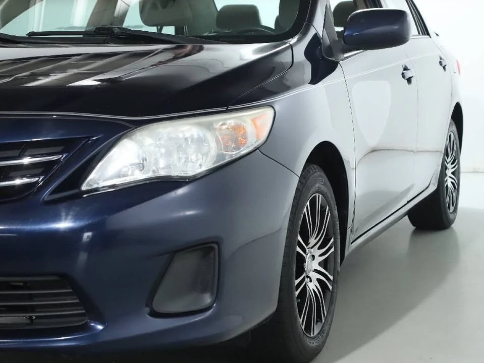 2013 Toyota Corolla 10th Gen - Image 4 of 20
