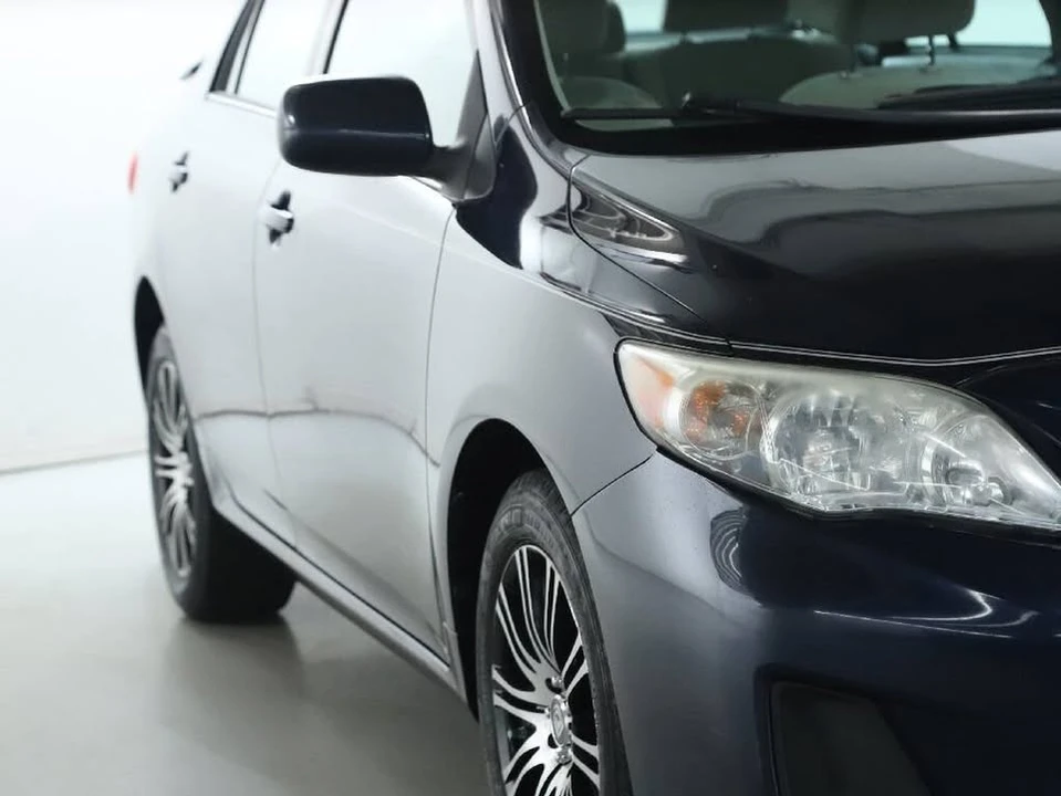 2013 Toyota Corolla 10th Gen - Image 8 of 20