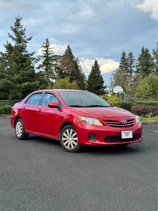 2013 Toyota Corolla 10th Gen - Image 4 of 11