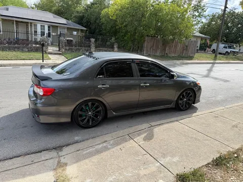 2013 Toyota Corolla 10th Gen - Image 3 of 10