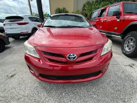 2013 Toyota Corolla 10th Gen - Image 2 of 9