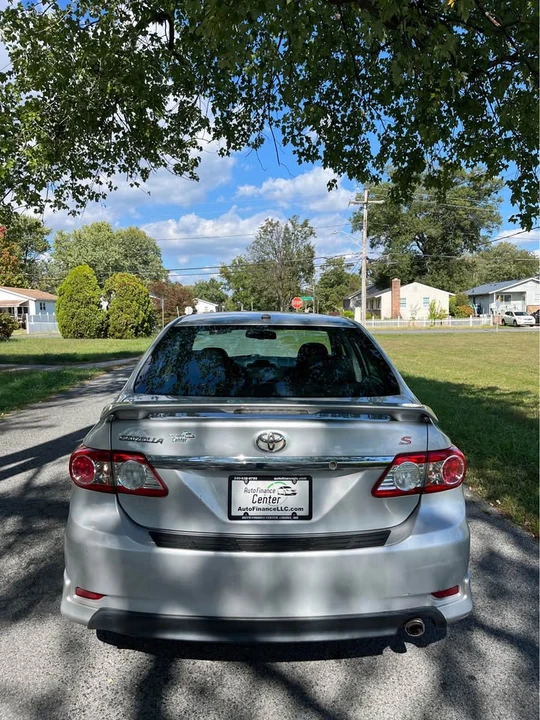2013 Toyota Corolla 10th Gen - Image 5 of 9