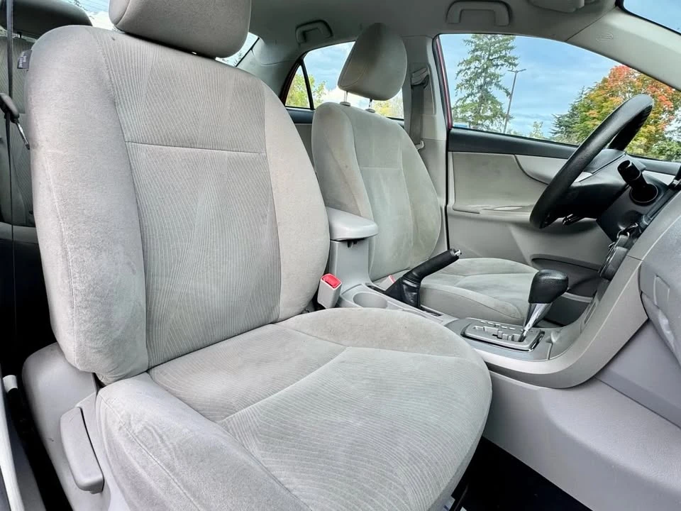 2013 Toyota Corolla 10th Gen - Image 7 of 10