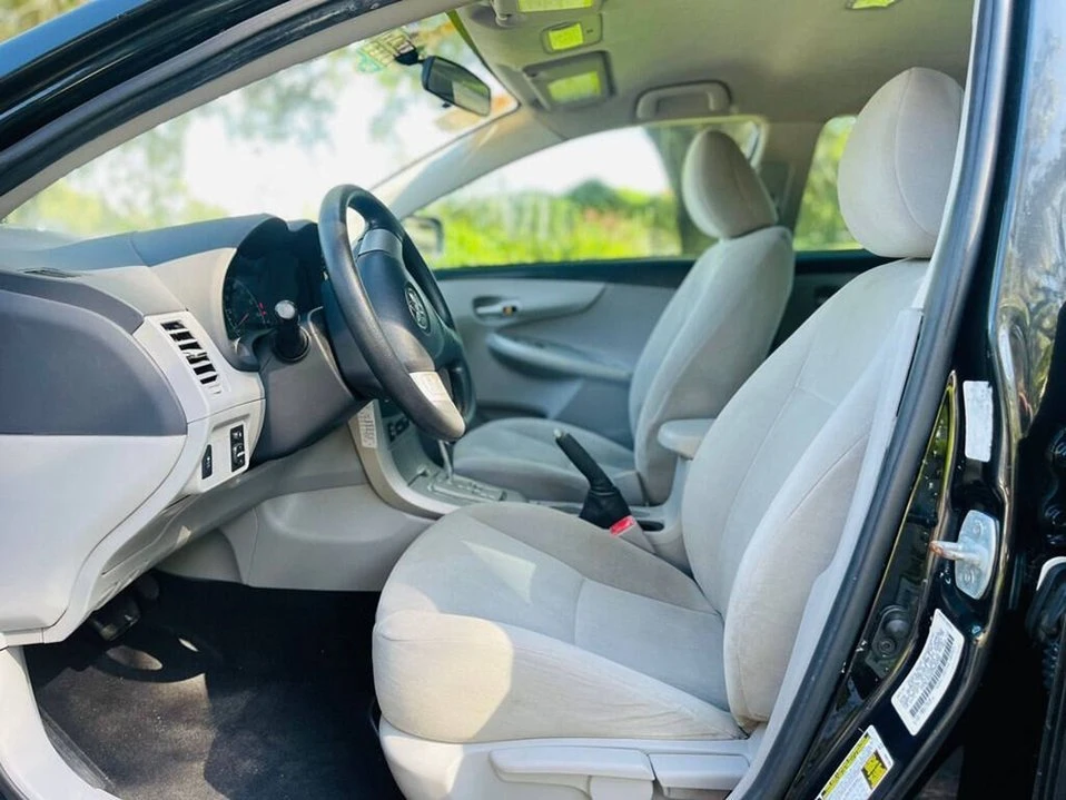 2013 Toyota Corolla 10th Gen - Image 11 of 20