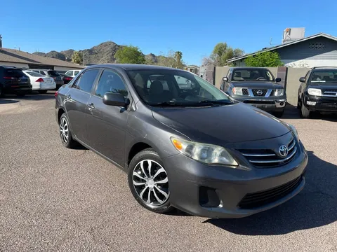 2013 Toyota Corolla 11th Gen - Image 2 of 13
