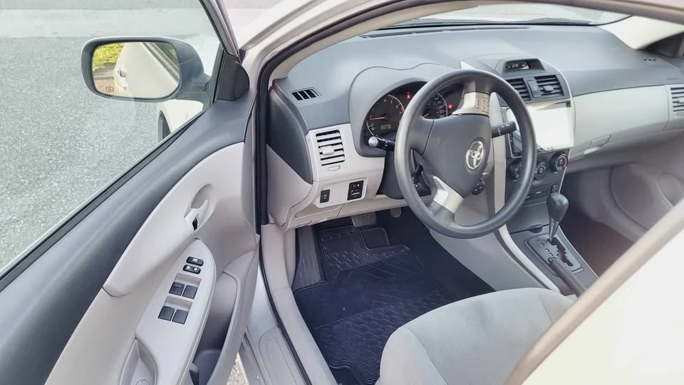 2013 Toyota Corolla 10th Gen - Image 15 of 20