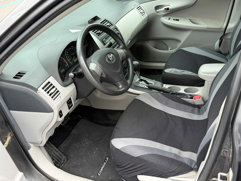 2013 Toyota Corolla 10th Gen - Image 10 of 13