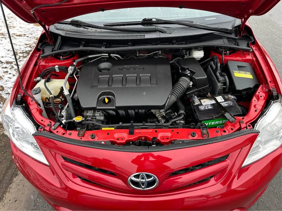 2013 Toyota Corolla 10th Gen - Image 8 of 16