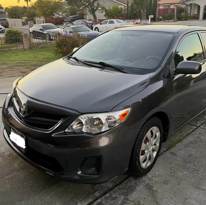 2013 Toyota Corolla 10th Gen - Image 1 of 8