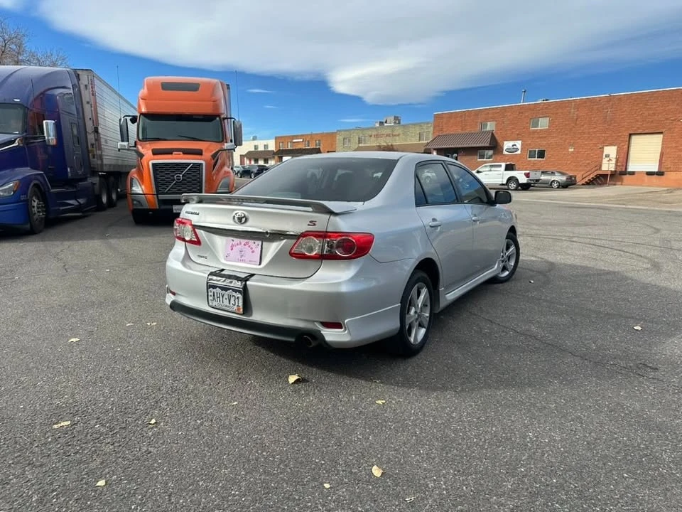 2013 Toyota Corolla 10th Gen - Image 2 of 7