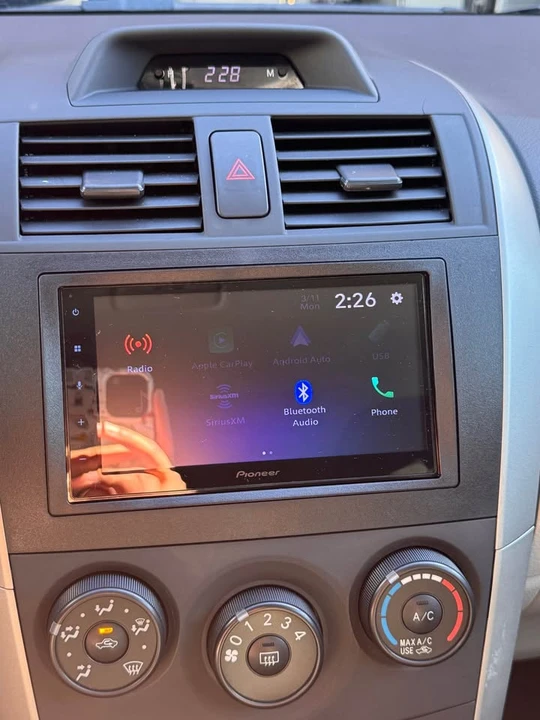 2013 Toyota Corolla 10th Gen - Image 5 of 8