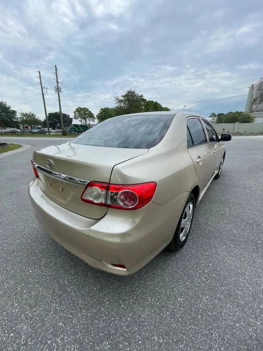 2013 Toyota Corolla 10th Gen - Image 4 of 14