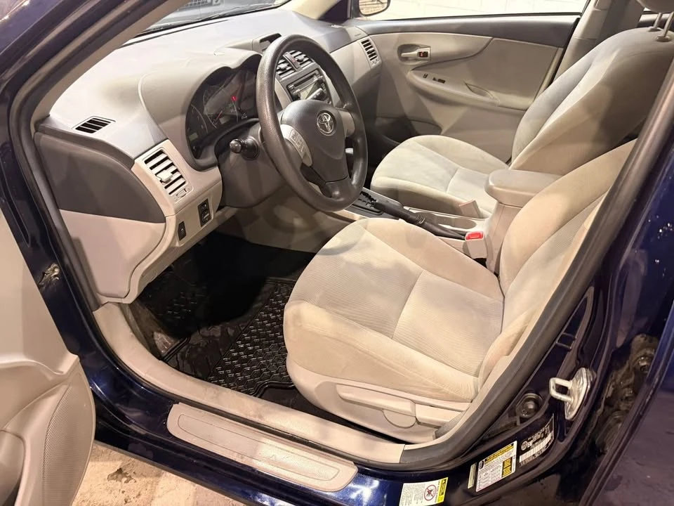 2013 Toyota Corolla 10th Gen - Image 10 of 12
