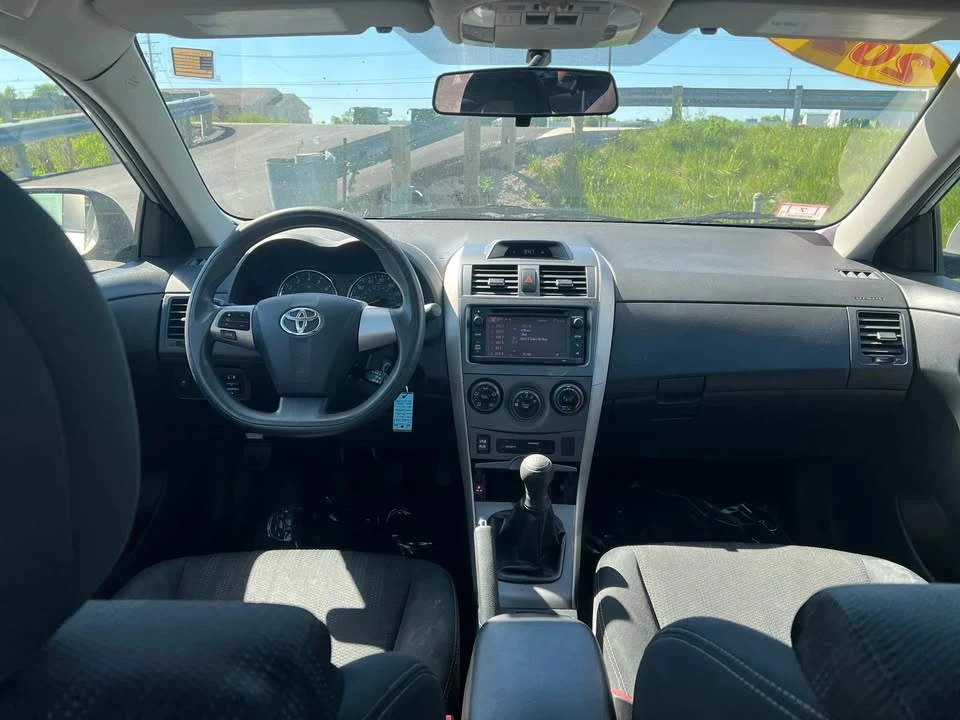 2013 Toyota Corolla 10th Gen - Image 12 of 15