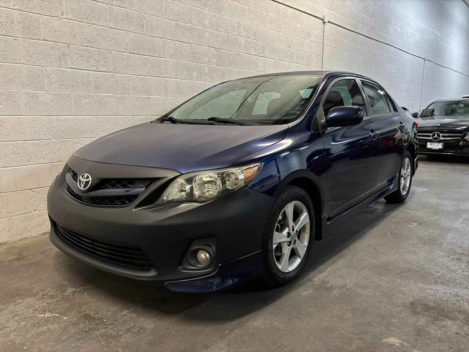 2013 Toyota Corolla 10th Gen - Image 3 of 13