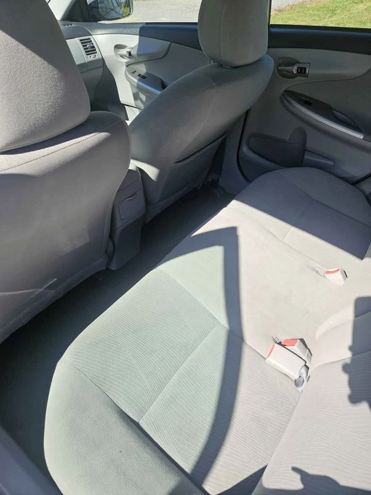 2013 Toyota Corolla 11th Gen - Image 5 of 7