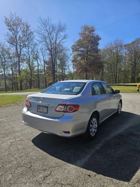 2013 Toyota Corolla 11th Gen - Image 3 of 7
