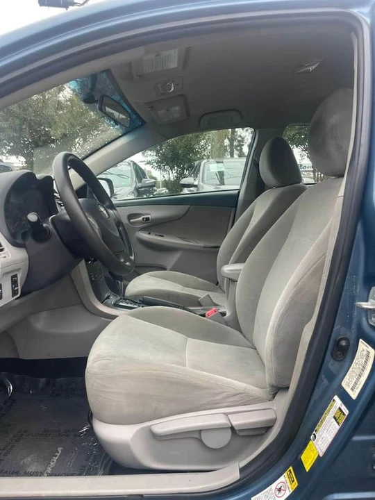 2013 Toyota Corolla 10th Gen - Image 6 of 12