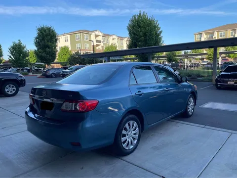 2013 Toyota Corolla 10th Gen - Image 3 of 19