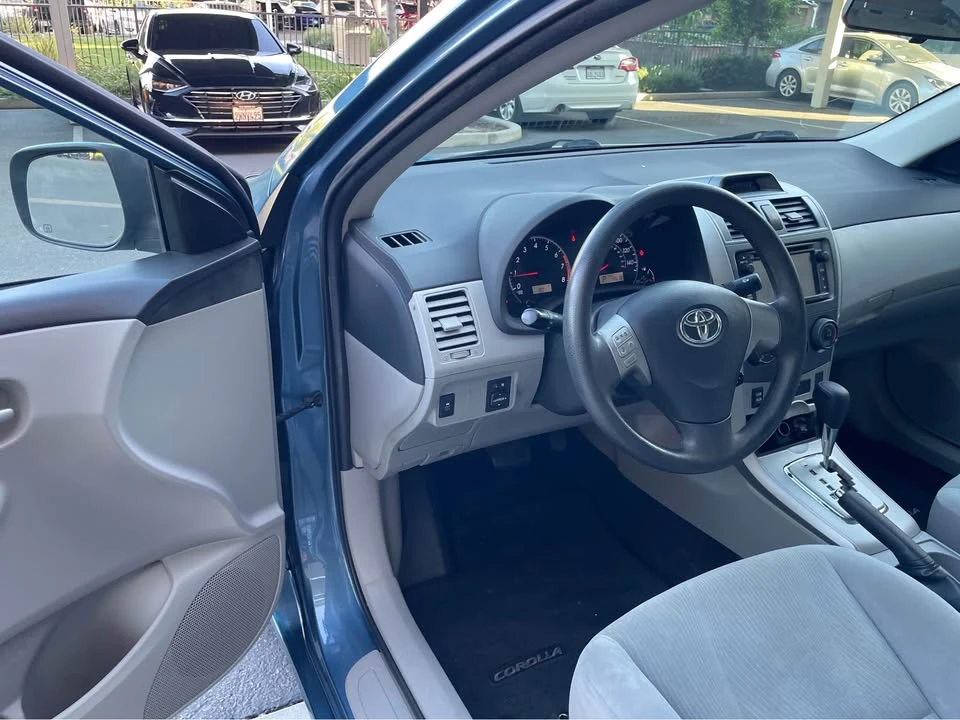 2013 Toyota Corolla 10th Gen - Image 14 of 19