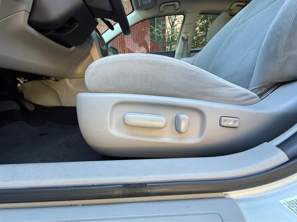 2013 Toyota Corolla 10th Gen - Image 12 of 13