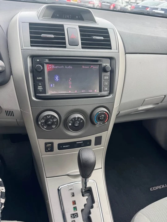 2013 Toyota Corolla 10th Gen - Image 15 of 15
