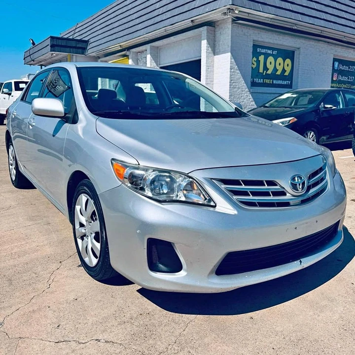 2013 Toyota Corolla 10th Gen - Image 1 of 8