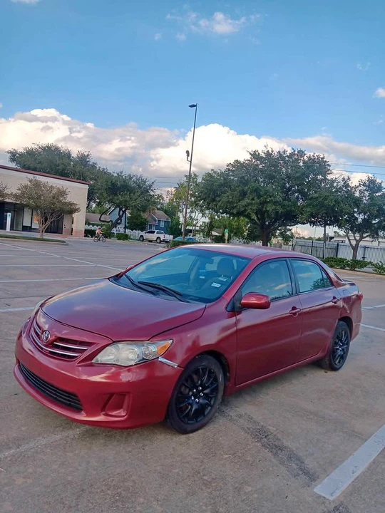 2013 Toyota Corolla 10th Gen - Image 1 of 12