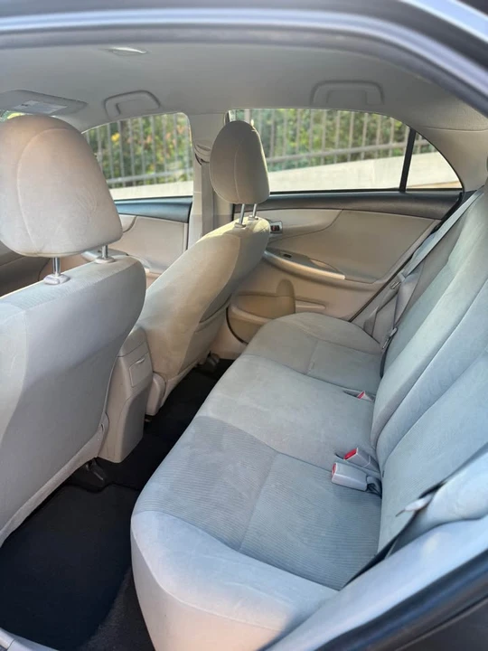 2013 Toyota Corolla 10th Gen - Image 6 of 10