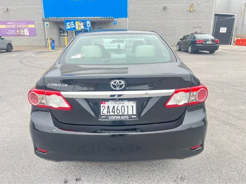 2013 Toyota Corolla 10th Gen - Image 2 of 10