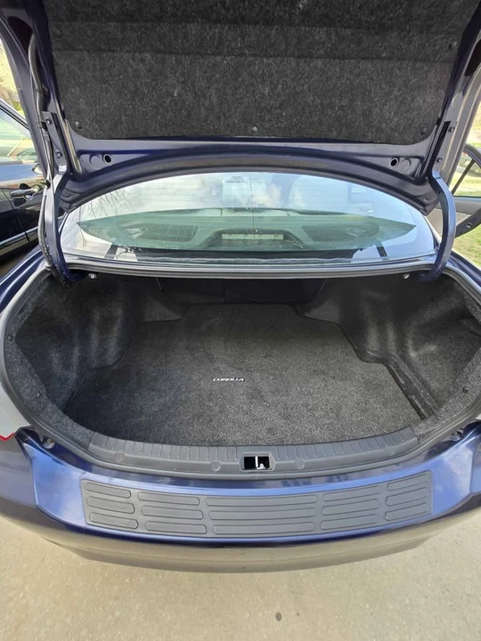 2013 Toyota Corolla 10th Gen - Image 16 of 18