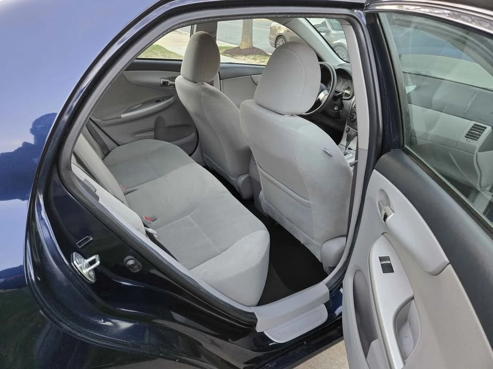 2013 Toyota Corolla 10th Gen - Image 12 of 18