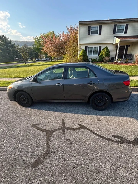 2013 Toyota Corolla 10th Gen - Image 10 of 12