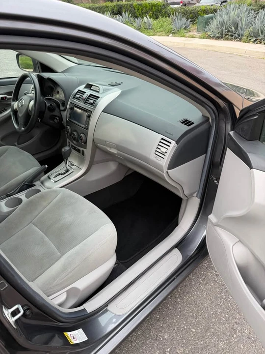 2013 Toyota Corolla 10th Gen - Image 7 of 14