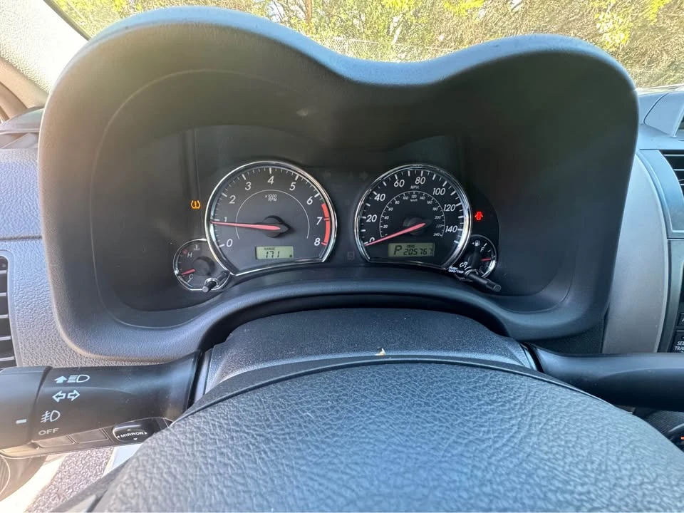 2013 Toyota Corolla 11th Gen - Image 11 of 13