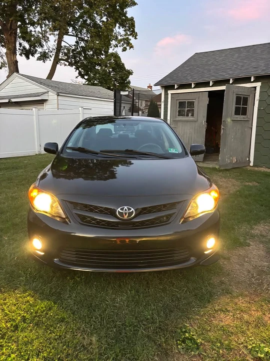 2013 Toyota Corolla 10th Gen - Image 3 of 7