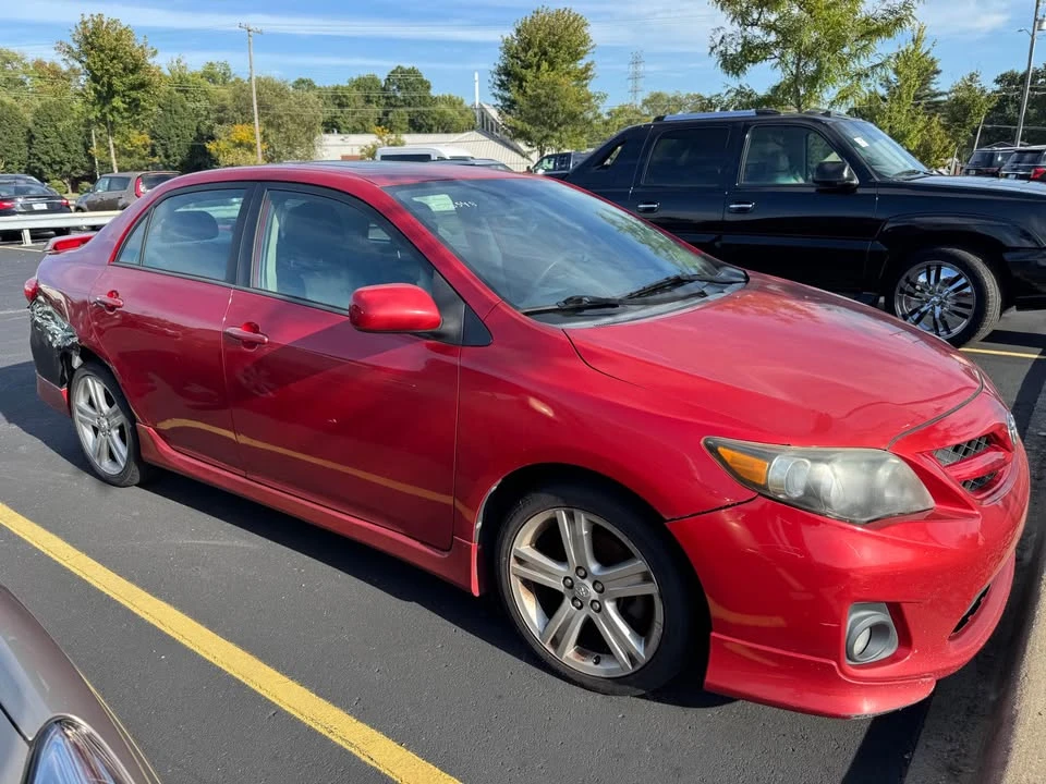 2013 Toyota Corolla 10th Gen - Image 3 of 16