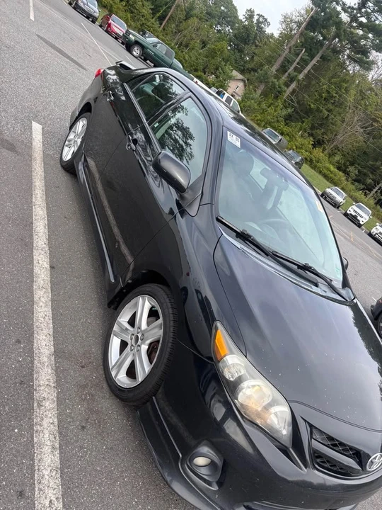 2013 Toyota Corolla 10th Gen - Image 3 of 11