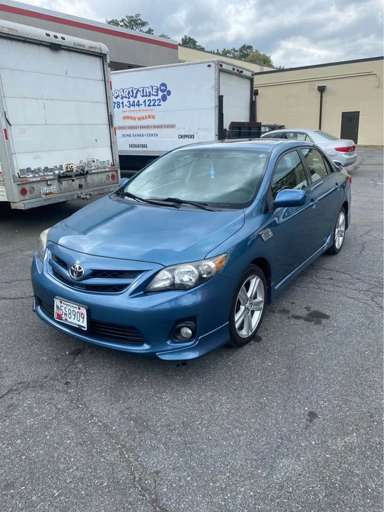 2013 Toyota Corolla 11th Gen - Image 3 of 13