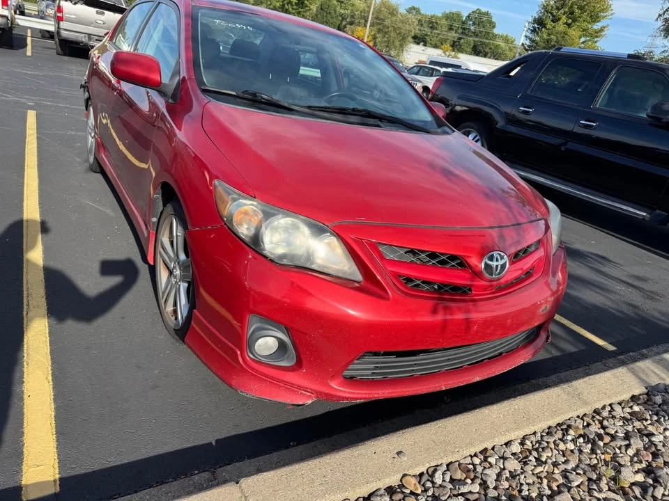 2013 Toyota Corolla 10th Gen - Image 2 of 16