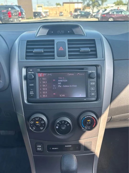 2013 Toyota Corolla 10th Gen - Image 18 of 20