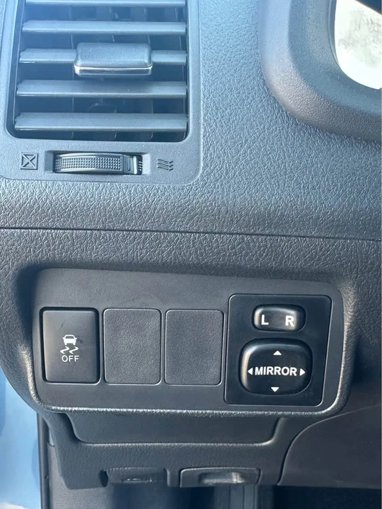 2013 Toyota Corolla 10th Gen - Image 15 of 20