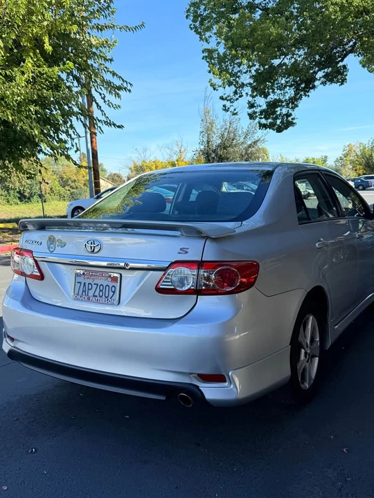 2013 Toyota Corolla 10th Gen - Image 4 of 9