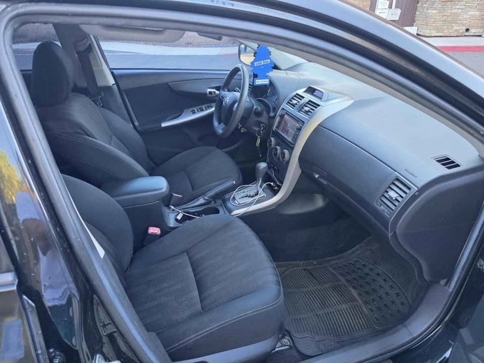2013 Toyota Corolla 10th Gen - Image 7 of 9