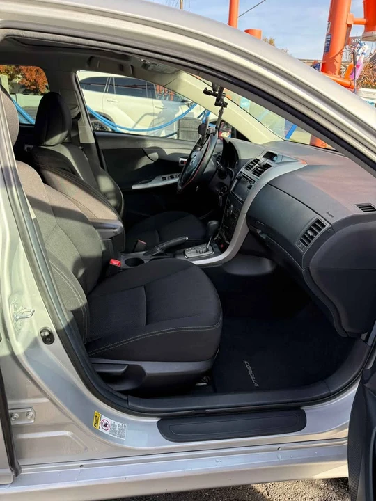 2013 Toyota Corolla 10th Gen - Image 11 of 15
