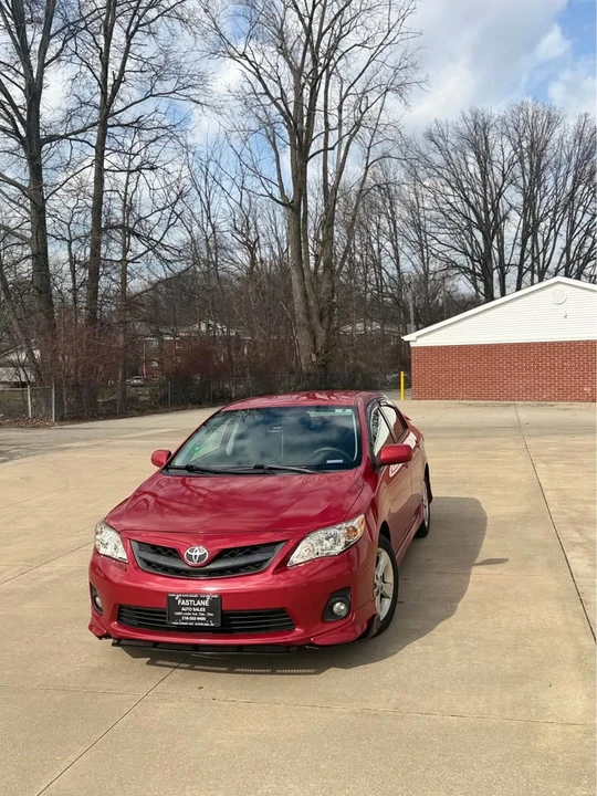 2013 Toyota Corolla 10th Gen - Image 5 of 8