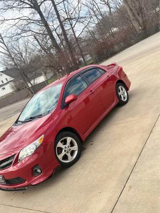 2013 Toyota Corolla 10th Gen - Image 2 of 8