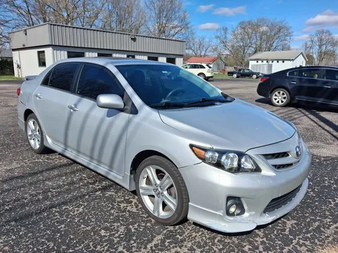 2013 Toyota Corolla 10th Gen - Image 2 of 7