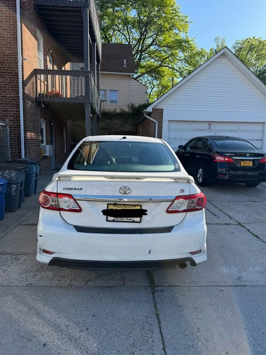 2013 Toyota Corolla 10th Gen - Image 4 of 9