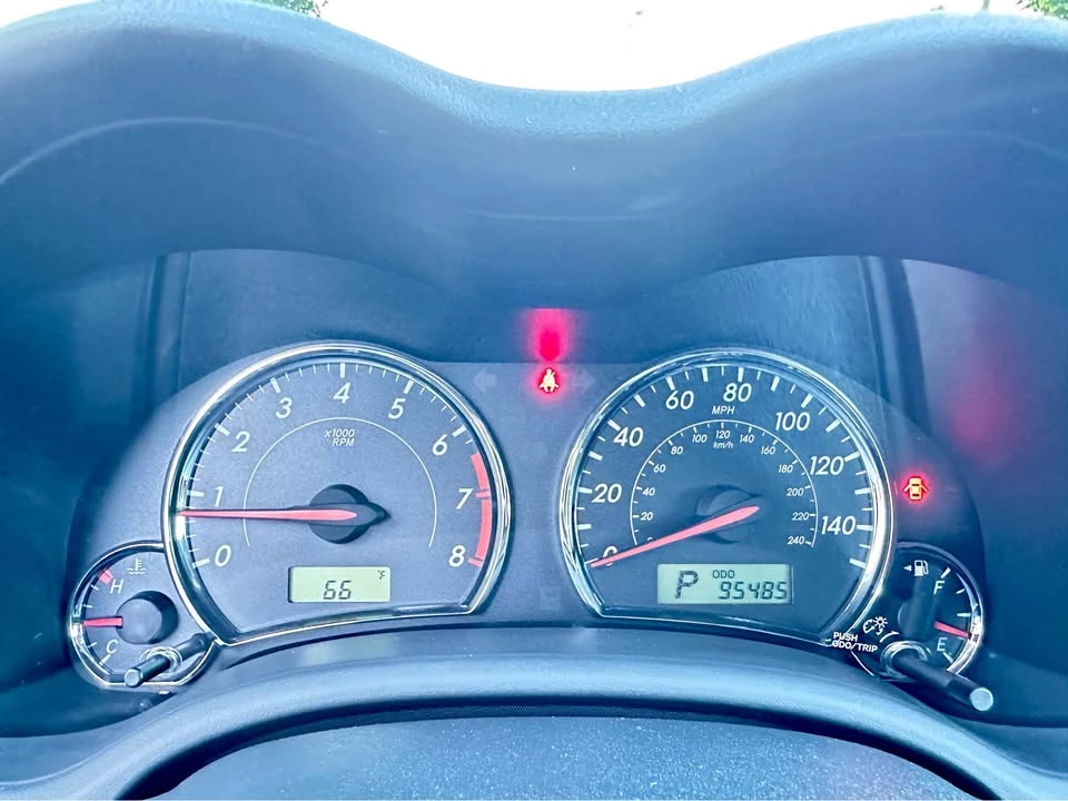 2013 Toyota Corolla 10th Gen - Image 18 of 18